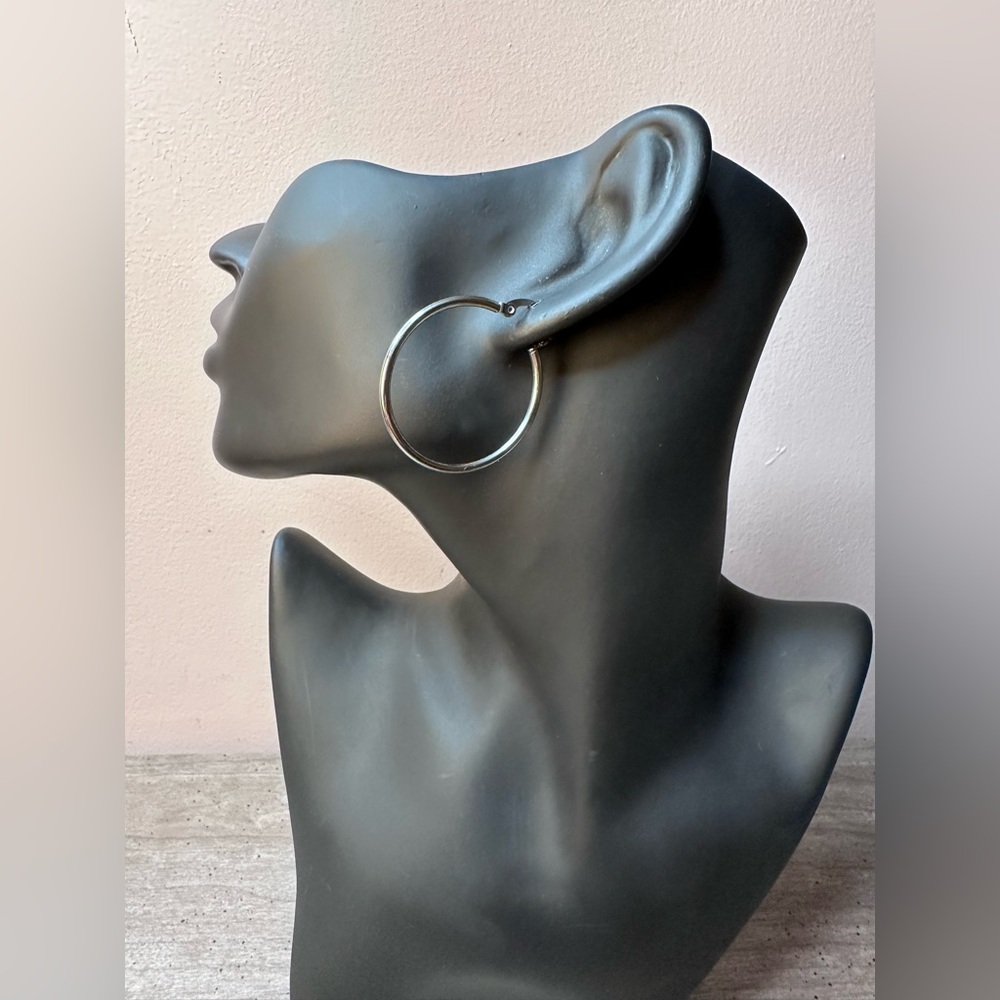 1.25” Silver Tone Hoop Earrings
